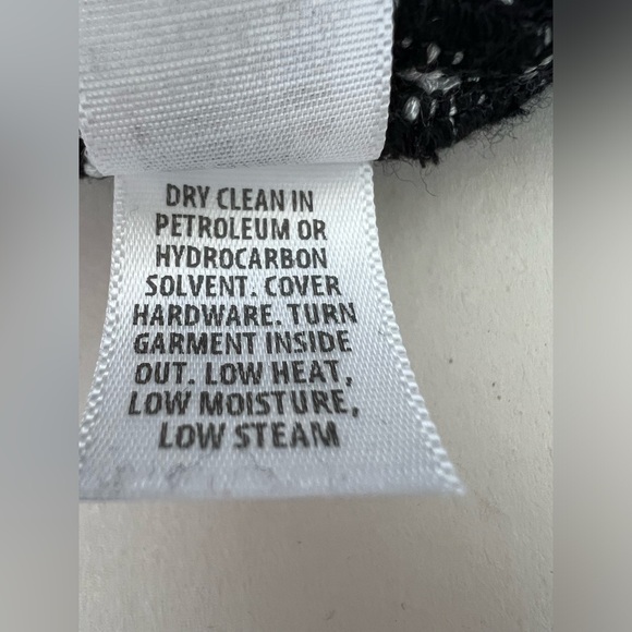 St. John Collection Mod Herringbone Knit Dress size 12 - Picture 12 of 13